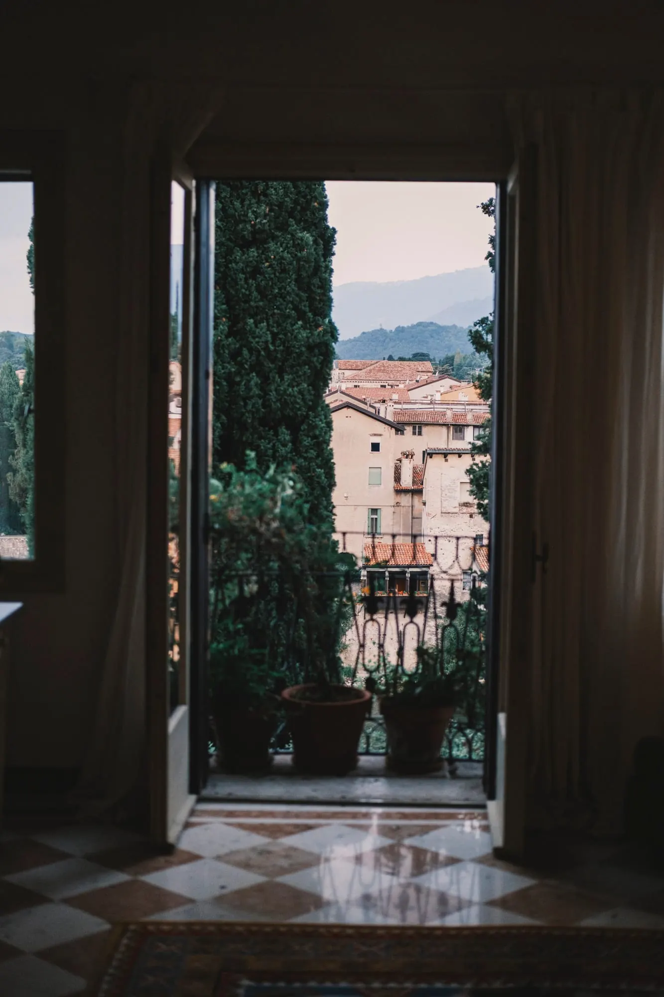 climbing san boldo and riding the prosecco hills